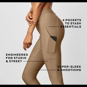 Alo yoga High-Waist 4 Pocket Utility Legging
